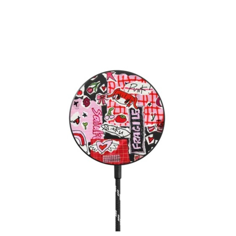 SAIAKUNANA磁吸充电器垫CASETiFY