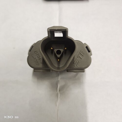 议价DT043PP007德驰原装TE汽车连接器镀金端子9针三通插头DEUTSCH