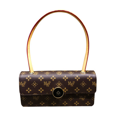 香港品牌新款高级简约风法棍包