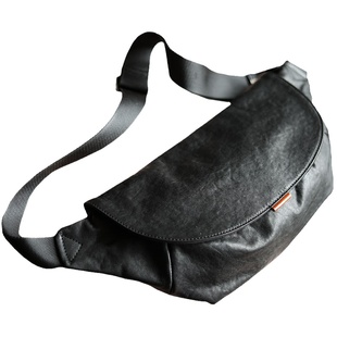 佐也原创小众胸包软牛皮斜挎包男真皮大容量运动背包通勤休闲包潮