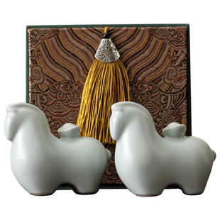 臻惜创意汝窑马上有钱茶宠小摆件元宝茶玩茶桌茶盘茶台纸镇礼盒装