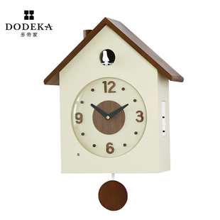 多帝家实木欧式布谷鸟摆锤挂钟 简约客厅智能感光整点报时咕咕钟