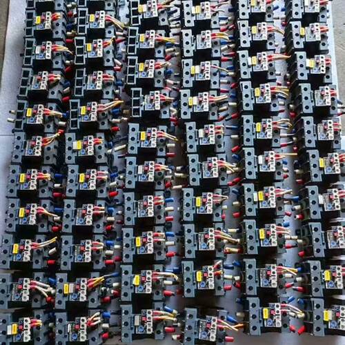 议价施耐德热继电器LRD3357C低座LA7-D3064，拆机维修