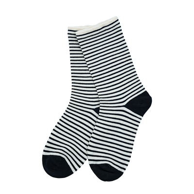 “Day”系列学院彩色条纹中筒袜