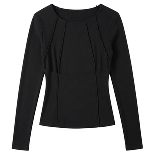Round neck solid color long sleeved top 圆领纯色拼接长袖上衣