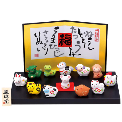 日本药师窑十二生肖陶瓷摆件