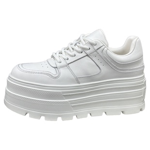 欧货爆款真皮8CM增高百搭小白鞋女2025新款欧洲站白色厚底松糕鞋