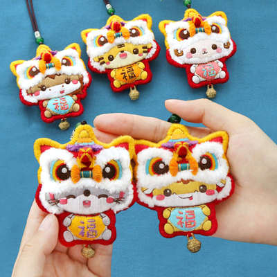 布丁多多醒狮刺绣手工diy材料包平安符生肖蛇年情侣平安福香囊