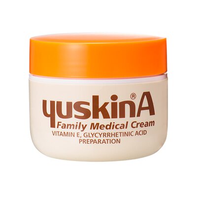 日本进口yuskin悠斯晶保湿护手霜