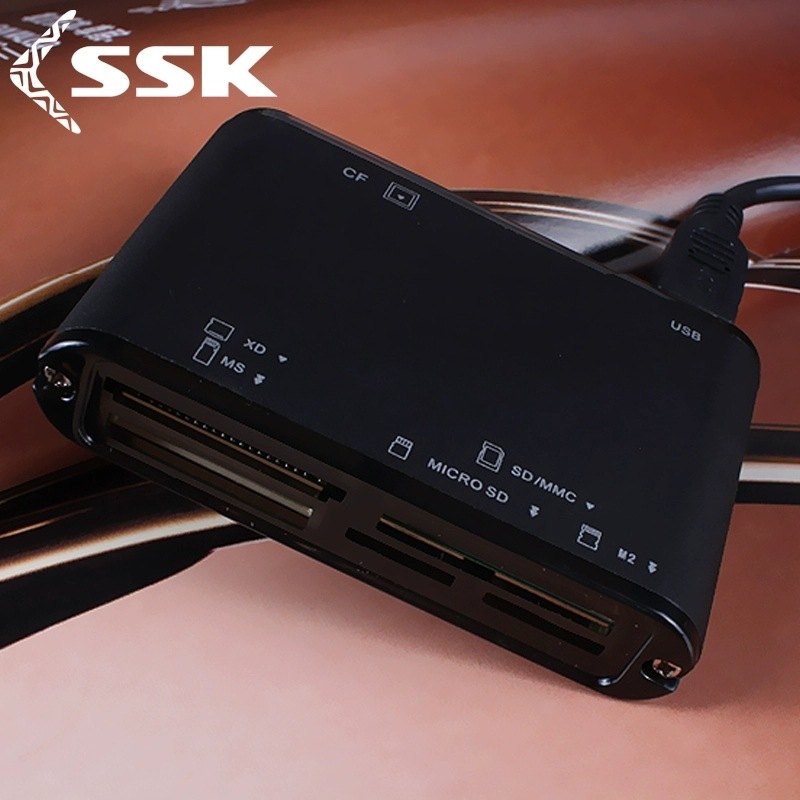 飚王机器人多合一读卡器 SSK SCRM025  TF/SD/CF/M2多功能读卡器