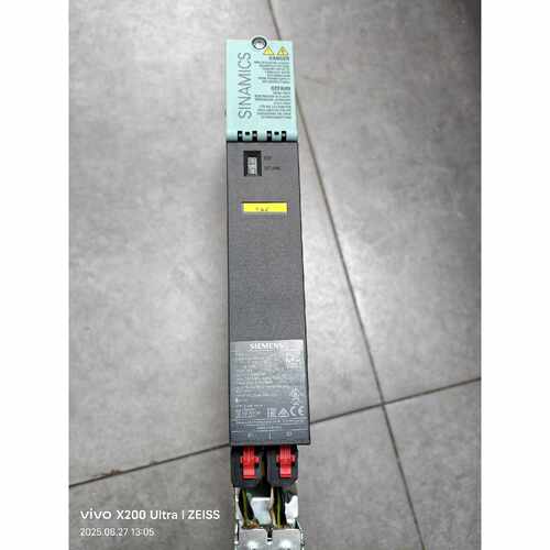 6SL3120-2TE21-0AD0 西门子伺服双轴9A驱动器 工业控制