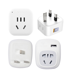 公牛出国英标转换插头迪拜英国迪拜新加坡马来西亚插座转换器