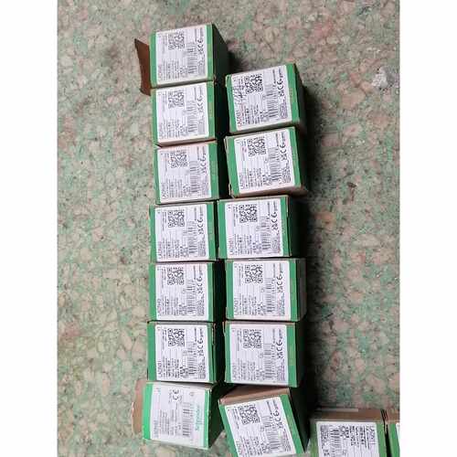 询价-辅助触点ladn31  7个，ladn40  8个，ladn