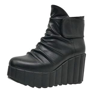 一席之地新款女鞋冬季真皮圆头宽底大坡跟后拉链魔术贴防水台短靴