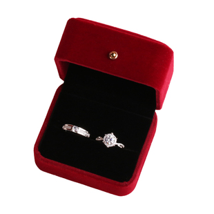 【王室庄园】一克拉结婚仿真男女钻戒微镶奢华对戒婚礼用道具戒指