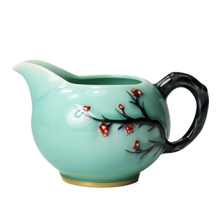 描金青瓷浮雕梅花公道杯｜唐月窑茶海匀杯家用中式陶瓷茶具分茶器
