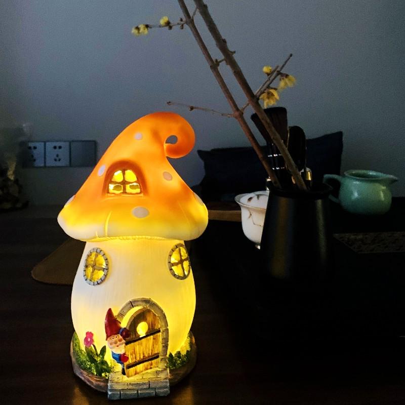 蘑菇小夜灯太阳能树脂花园小房子卡通摆件庭院装饰品园艺阳台送礼
