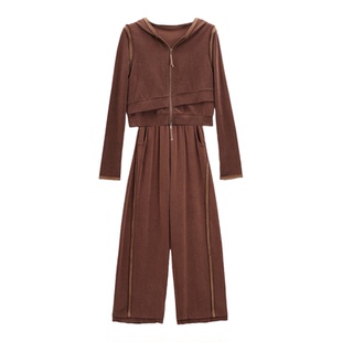 芭依璐2026超火穿搭一整套连帽卫衣外套阔腿裤两件套女春装套装