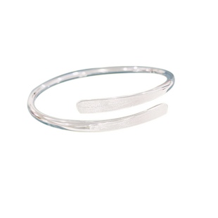 香港正生s999纯银时尚拉丝交叉手镯女足银冷淡风小红书推荐女饰品