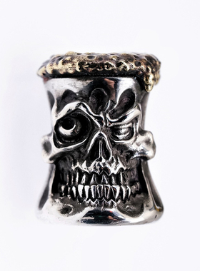 渡鸦原创毒手工雕刻纯银酒杯吊坠