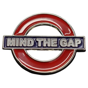 MINDTHEGAP英国创意胸针