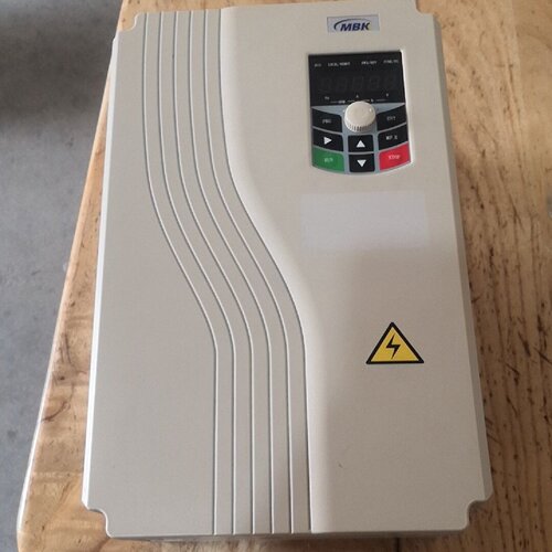 默贝克M300A一011G/015PT4拆机包好380V：1