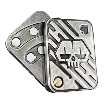 扑克推牌金属EDC解压神器