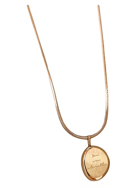 小众轻奢字母钛钢项链