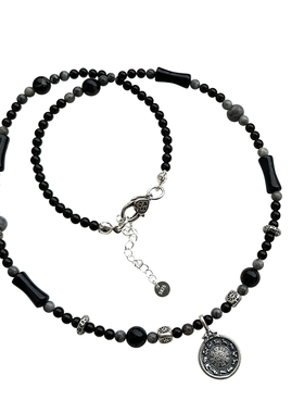 s925银黑曜石九宫八卦牌串珠项链