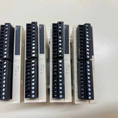 【议价-可维修】  TM2AMM6HT PLC模块 /均有货
