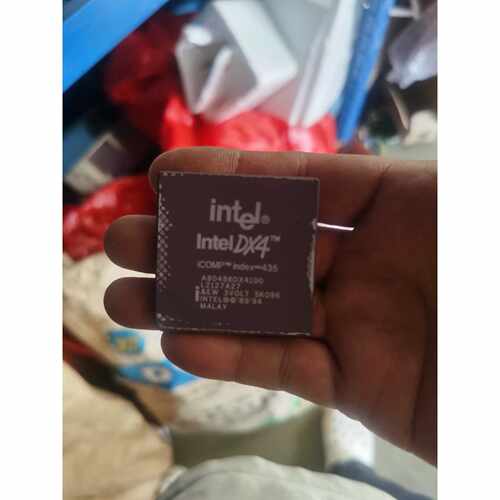 询Intel DX4 A80486DX4-100 CPU，19