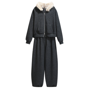 灰色毛领连帽卫衣外套弯刀裤子女2025秋冬季新款加绒加厚两件套装