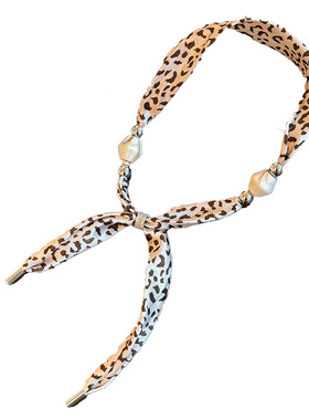 秋冬咖色美拉德豹纹丝巾项链