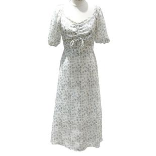 Time RoaD/汤米诺方领碎花浅绿色连衣裙一字肩雪纺裙T25233191536