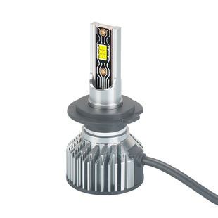 适用05-14款13经典福克斯LED大灯灯泡12远光近光灯11改装件车灯09