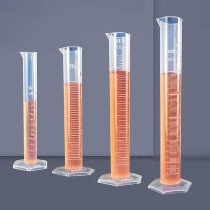 塑料量筒100ml1000毫升250实验室精密柴油50l溢流式500量杯带刻度