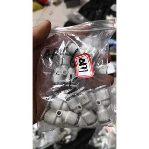 在线议价亚德客气动管接头 APY6