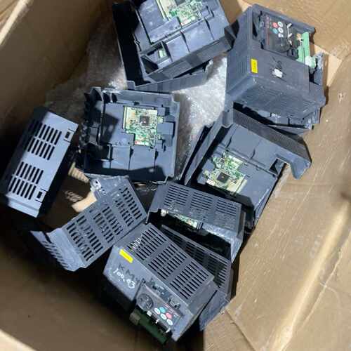 溢价-E740变频器主板E70CB15B BC186A870G