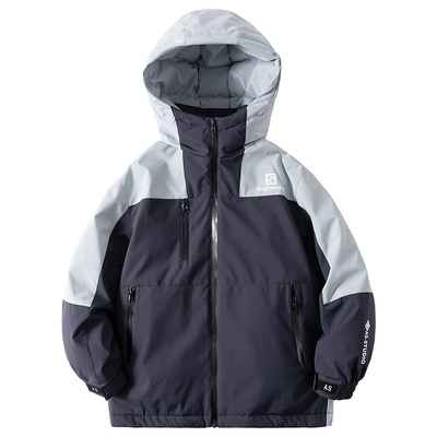 贝田男童冬季加厚冲锋衣羽绒服