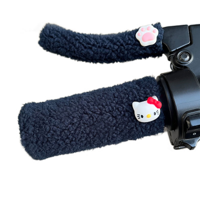 新款卡通保暖颗粒绒防滑防寒护手