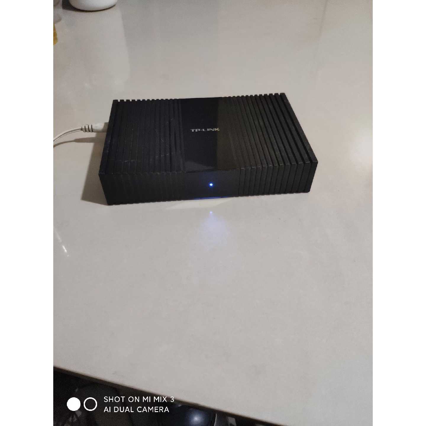 二手普联TLSG1008M8口千兆交换机功能正常成图片