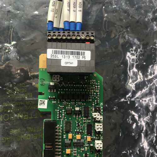 议价伟肯变频器配件 IO卡 模拟量卡 OPTA1 PC00253G 原装正品测试