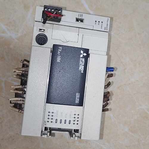 议价三凌PLC一套FX3U16MRFX3U485ADP