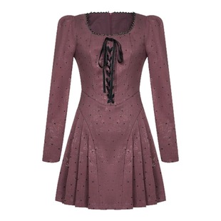 2025秋冬新款法式复古收腰连衣裙女装茶歇方领褶摆大牌高人气裙子