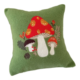 刺绣小蘑菇，外贸出口原单可爱卡通刺绣纯棉枕套靠垫抱枕30x45x45