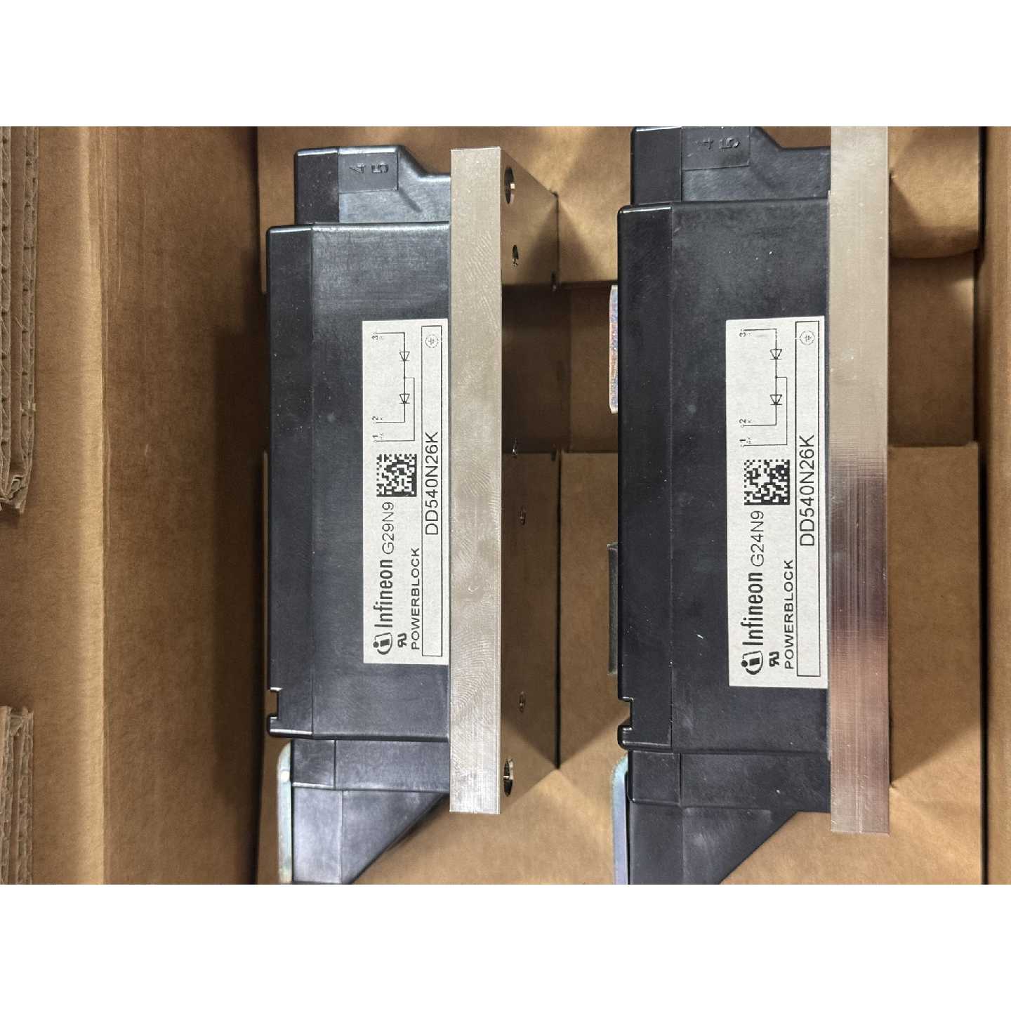 议价-英飞凌DD540N26K功率模块,,外观成色好,功能