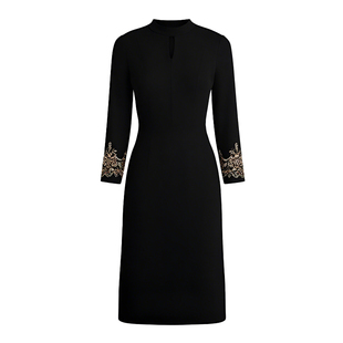 秋冬新款阿丹娜黑色醋纤混纺修身连衣裙子钉珠绣花官方旗舰店正品