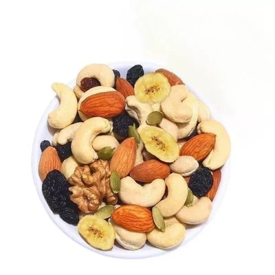 每日坚果混合坚果礼盒30小包休闲零食孕妇儿童健康早餐干果大礼包
