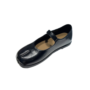 单鞋女法式分趾鞋百搭仙女2026新款韩版时尚软底休闲平底玛丽珍鞋