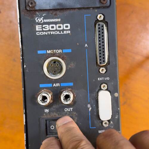 询中西主轴控制器，E3000C  NE-211 拆机货 气接头